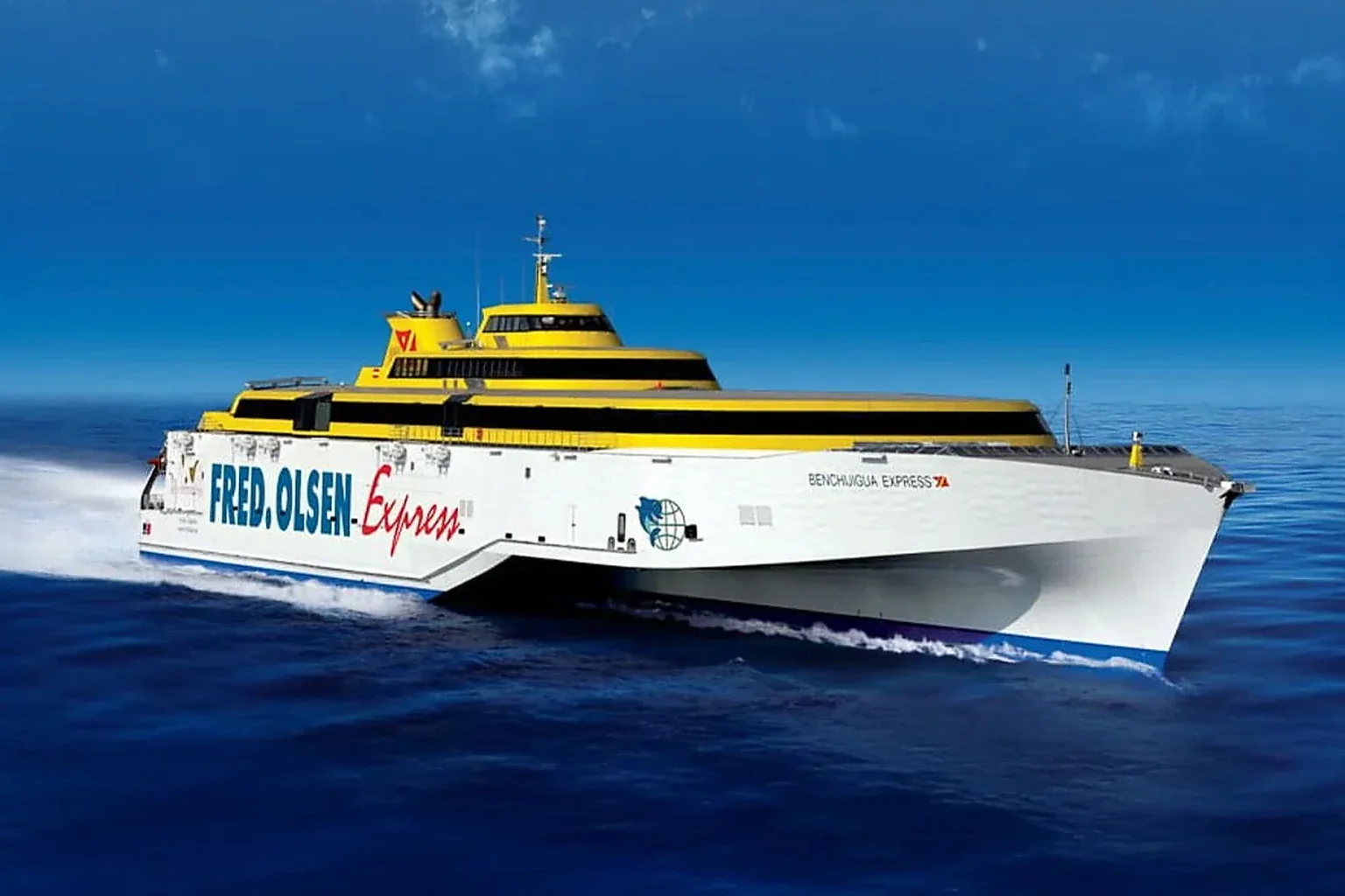 Fred. Olsen Express العبارة السريعة التي تبحر في جزر الكناري