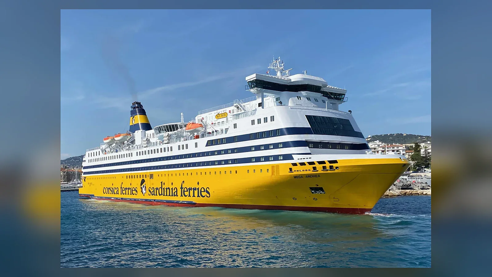 سفينة Corsica Ferries تشغّل الخط من سيت إلى إيل روس
